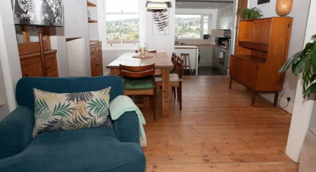 Splendid 3 Bedroom House Near Roman Bath, Забронировать Отель Отели Bath and North Somerset 3 звезды, 3*