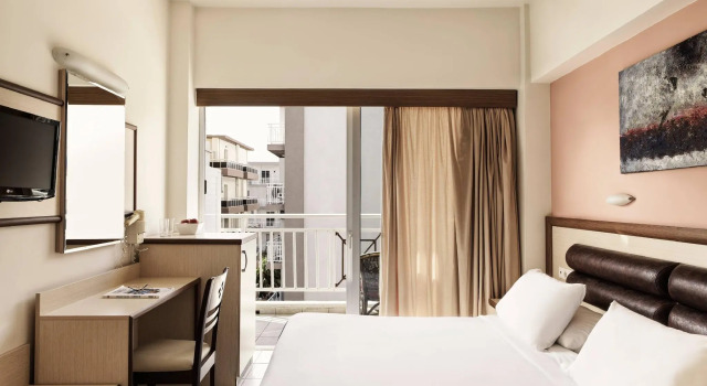 Одноместный номер Standard Pearl Hotel