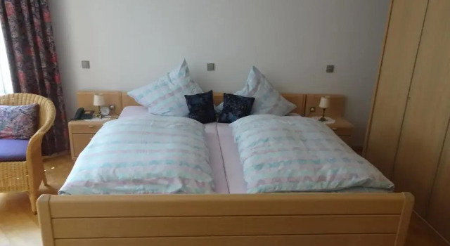 Traumferienwohnung zwischen Köln und Düsseldorf, Забронировать Отель Ляйхлинген Северный Рейн-Вестфалия