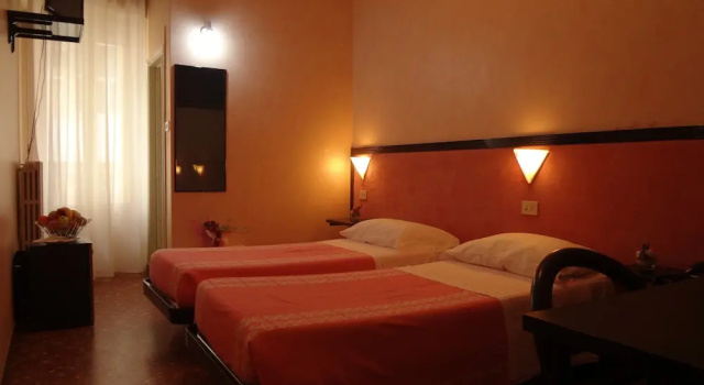 Двухместный номер Standard с балконом Hotel Nettuno