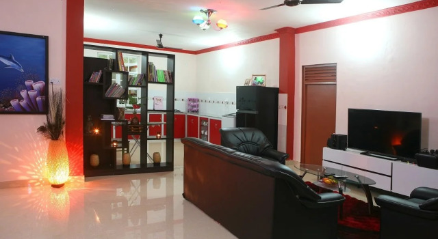 Equa Reef Maldives, Prenota Hotel Feydhoo Addu Atoll