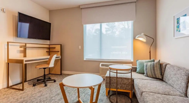 Двухместный люкс c 1 комнатой TownePlace Suites by Marriott Raleigh - University Area