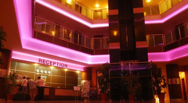 Club Side Coast