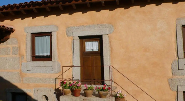 Коттедж с 3 комнатами Casa da Ti Cura