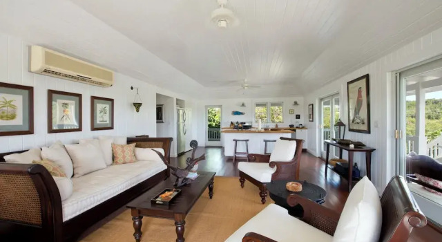 Spectacular Seaside: Boutique Resort On Beach, Prenota Resort Governor's Harbour 