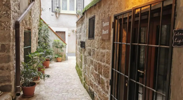 Casa d'arte vintage L&B - 170metri da Pepe in grani, Rezervasyon Otel Caiazzo Campania
