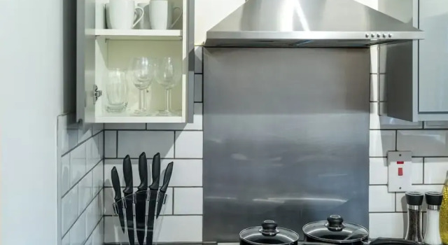 Pet-friendly 1-bedroom Apartment in Crawley, Забронировать Апартаменты/квартира Апартаменты Исторического графства Суссекса, Апартаменты/квартира