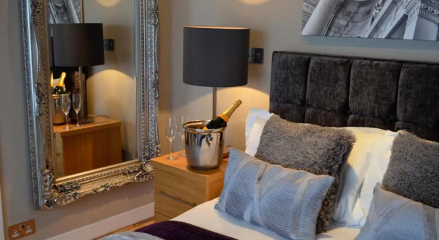 Апартаменты с 2 комнатами Quebecs Luxury Apartments