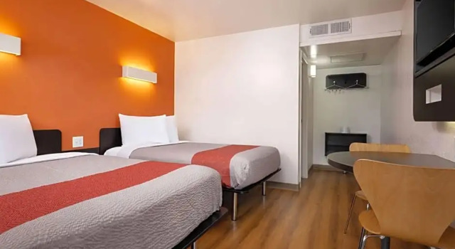 Номер Deluxe Motel 6-Pismo Beach, CA