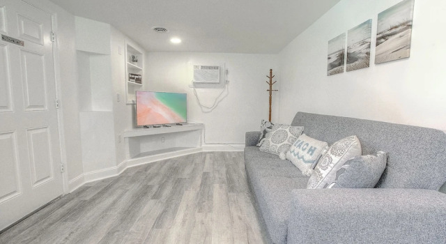 Люкс Comfort Daytona Shores Inn and Suites
