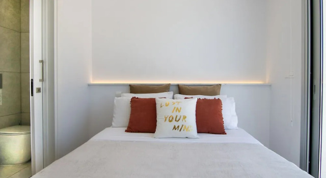 Апартаменты Deluxe Phaedrus Living: Seaside Deluxe Flat Harbour 112