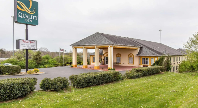 Номер Standard Quality Inn Crossville Near Cumberland Mountain State Park