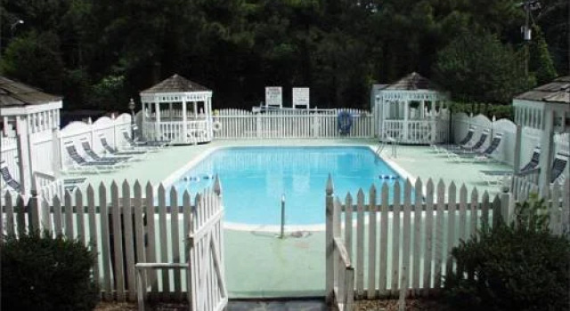 Country Hearth Inn & Suites Williamsburg, Забронировать Отель Уильямсберг Виргиния