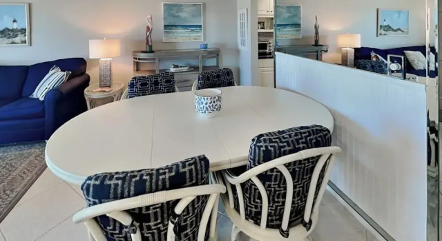 Номер Standard Barry Palm 202 by Distinctive Beach Rentals