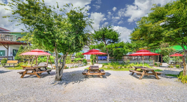 Gapyeong Mono438 Pension, Reserva ahora Hotel Hoteles en Gapyeong-eup con piscina, Piscina