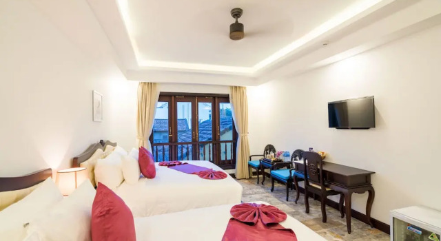 Четырёхместный семейный номер Standard Hoian Central Hotel