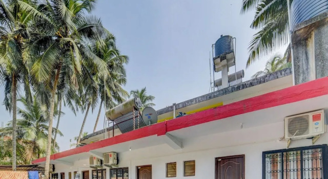 OYO 19904 Home Serene Stay Near Baga Beach, Rezerwuj Hotel Hotele w North Goa z parkingiem, Parking