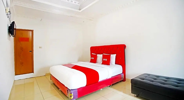 Люкс OYO 91460 Guest House Kencana Syariah