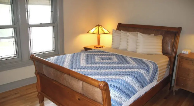 Номер Economy Mendota Lake House Inn