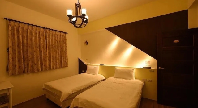 Summer Travel B&B