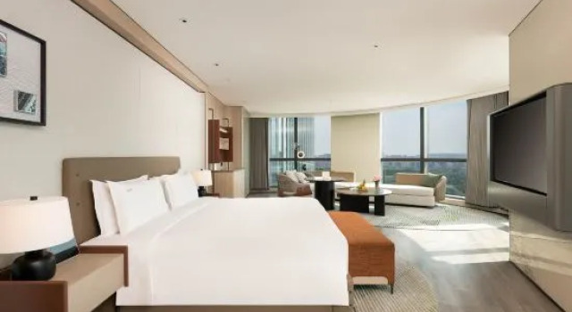 Люкс с красивым видом из окна Holiday Inn Changchun High Tech Zone by IHG