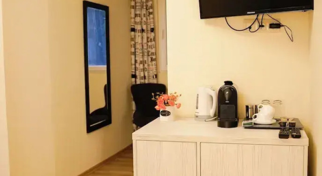 Двухместный номер Economy с видом на внутренний двор Hotel Griboedov