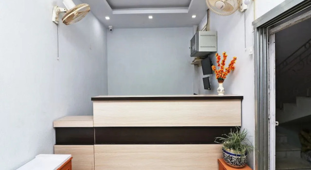 OYO 15579 Monurama Homestay, Prenota Hotel Calcutta 