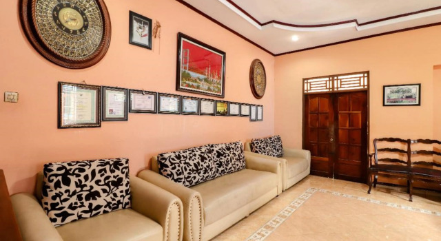 Nurudin House, Book Hotel Borobudur Central Java