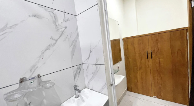 Четырёхместный номер Deluxe Hotel Gupta Residency - near Temple