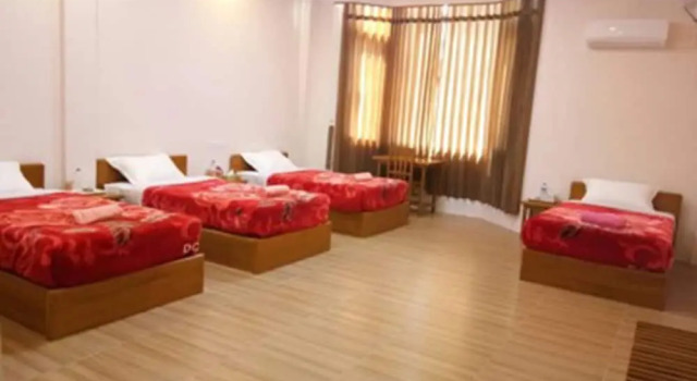 Семейный номер Standard Five One Star Hotel