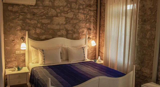 128A Hotel