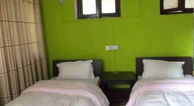 Hotel White Rose, Забронировать Отель Отели Катманду с завтраком, рядом с Garden of Dreams, Завтраки