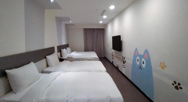 Четырёхместный номер Comfort Hotel J Taoyuan
