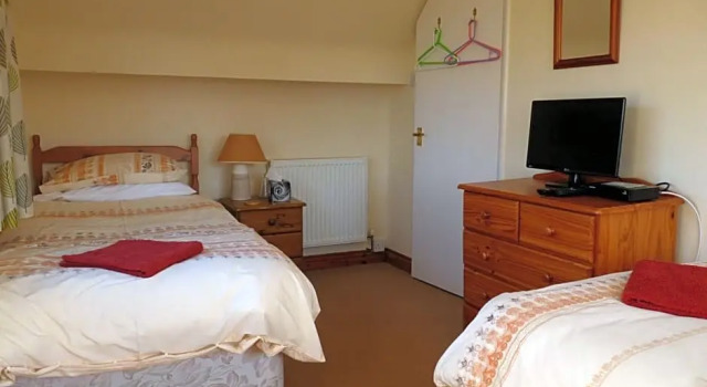 Cosy Twin Room in Brecon, Buchen Sie Hotel Brecon Brecon Beacons