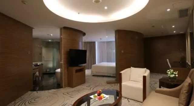 Люкс Four Points by Sheraton Tai'an