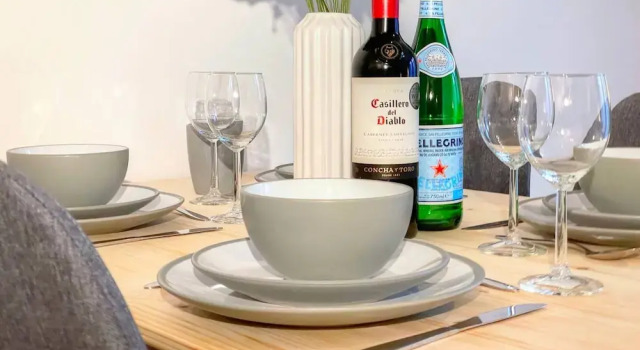 Апартаменты Lovely Flat in Kiln Close With Free Parking