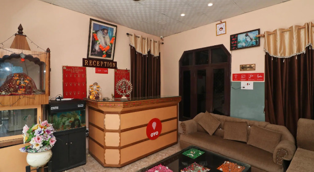 OYO 13686 Rudraksh hotel, Rezervovat Hotel Pangot Uttarakhand