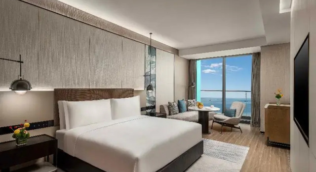 Двухместный номер Standard с балконом и с видом на океан Crowne Plaza Sanya Yazhou Bay by IHG