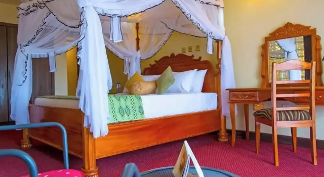 Dyrektorski dwuosobowy pokój z widokiem na miasto Rainbow Ruiru Resort