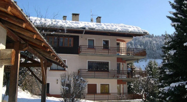 Chalet Mon Idole Spa, Забронировать Шале Виллы Овернь-Рона-Альпы, Вилла