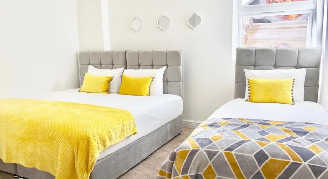 KVM - Mill Yard Apartment