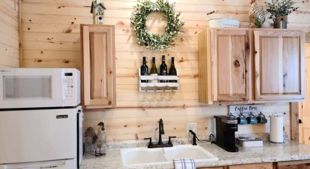 Номер Standard Stunning Cabin Right on Main St!