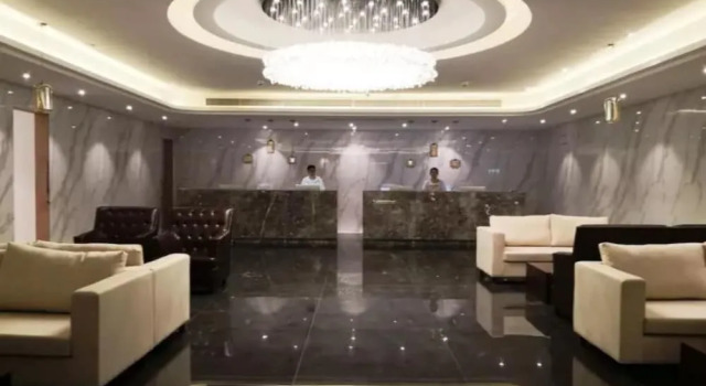 Guilin Manhattan Hotel Liangjiang Branch, Забронировать Отель Бизнес-отели Гуйлинь, рядом с Guilin Department Store, 4* 5*