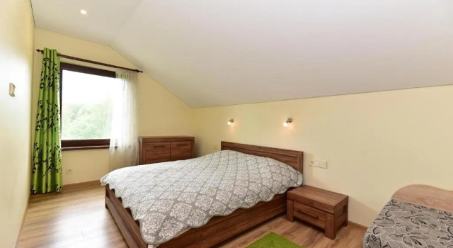 Holiday House Strawberry, Book Hotel Hotels in Alytus with Parking, Parking