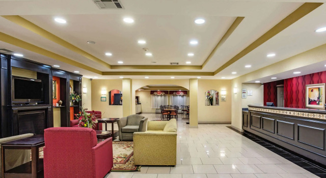 La Quinta Inn & Suites by Wyndham Canton MS