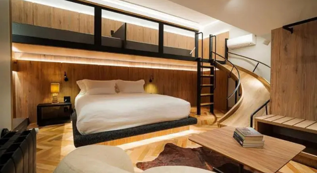 Четырёхместный семейный номер Standard Bavaria Sport Hotel