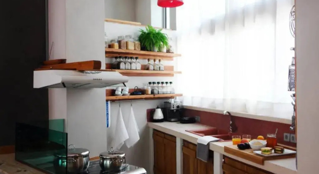 Unique - Spacious Studio with rooftop / Thissio, Забронировать Отель Афины Острова Саронического залива - Аттика, рядом с Холм Филопаппос