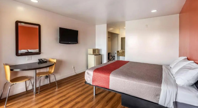Двухместный номер Standard Motel 6-Gardena, CA - South