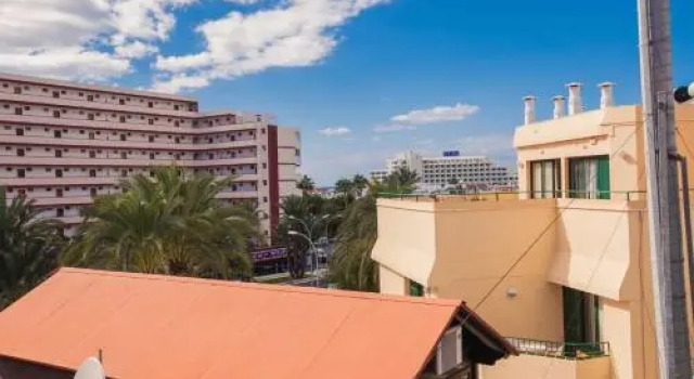 Apartment in Playa de las Americas 1