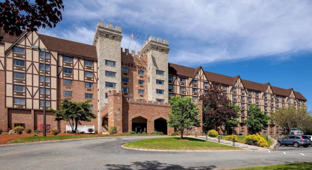 Sheraton Nashua, Rezerwuj Hotel Nashua New Hampshire
